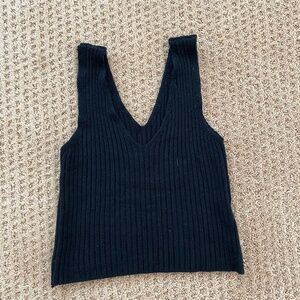 Ribbed v neck tank top